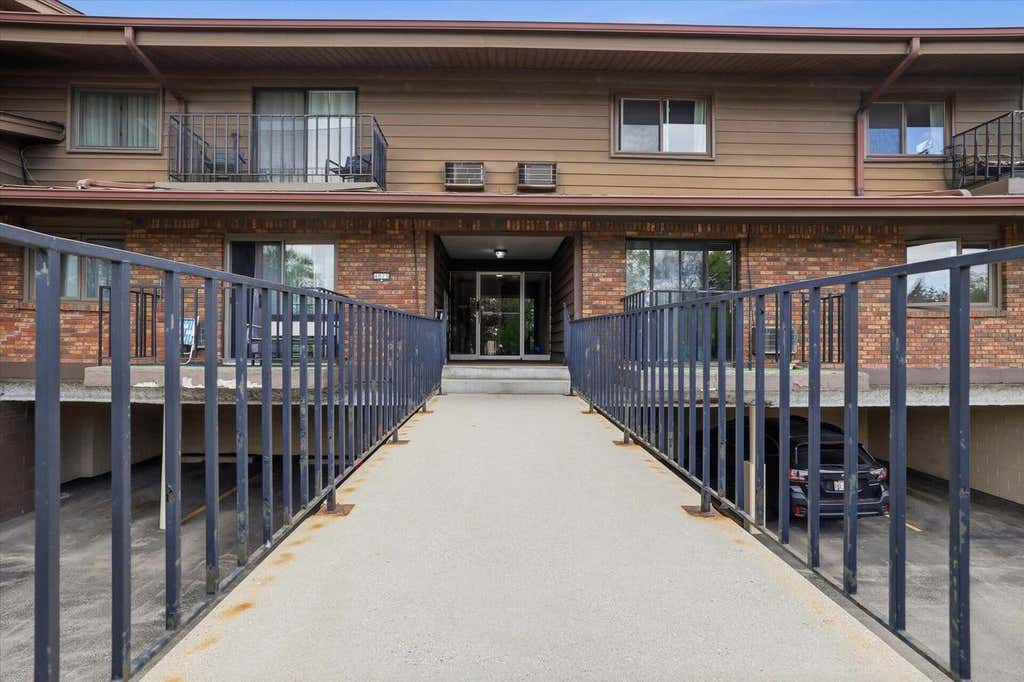 Photo of 4075 S 84th STREET #4, Greenfield, WI 53228 (MLS # 1966243)