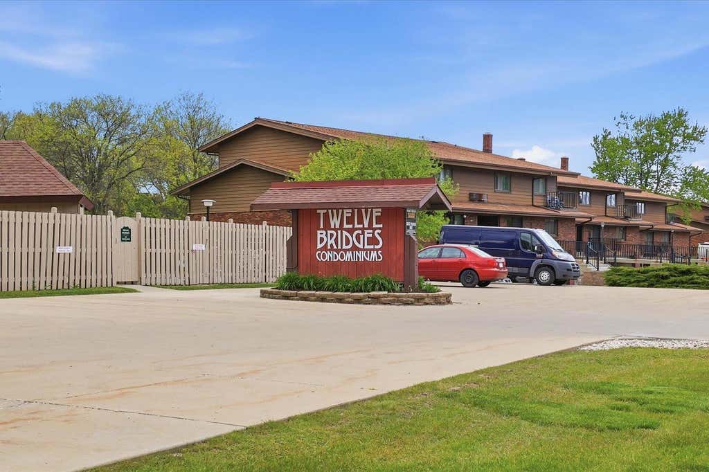 Photo of 4075 S 84th STREET #4, Greenfield, WI 53228 (MLS # 1966243)