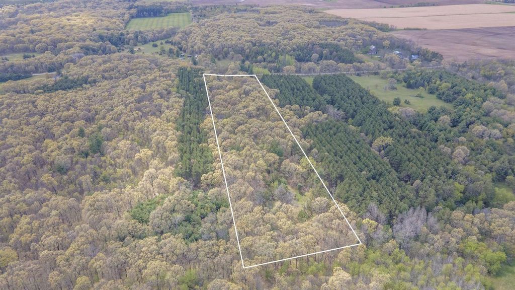 Photo of N4106 9th LANE, Hancock, WI 54943 (MLS # 50325514)