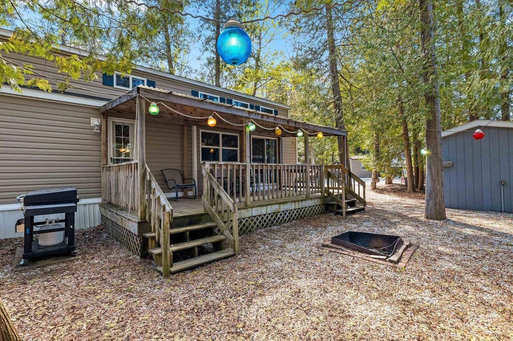 Photo of 5840 State Hwy 42, Sturgeon Bay, WI 54235 (MLS # 50325707)