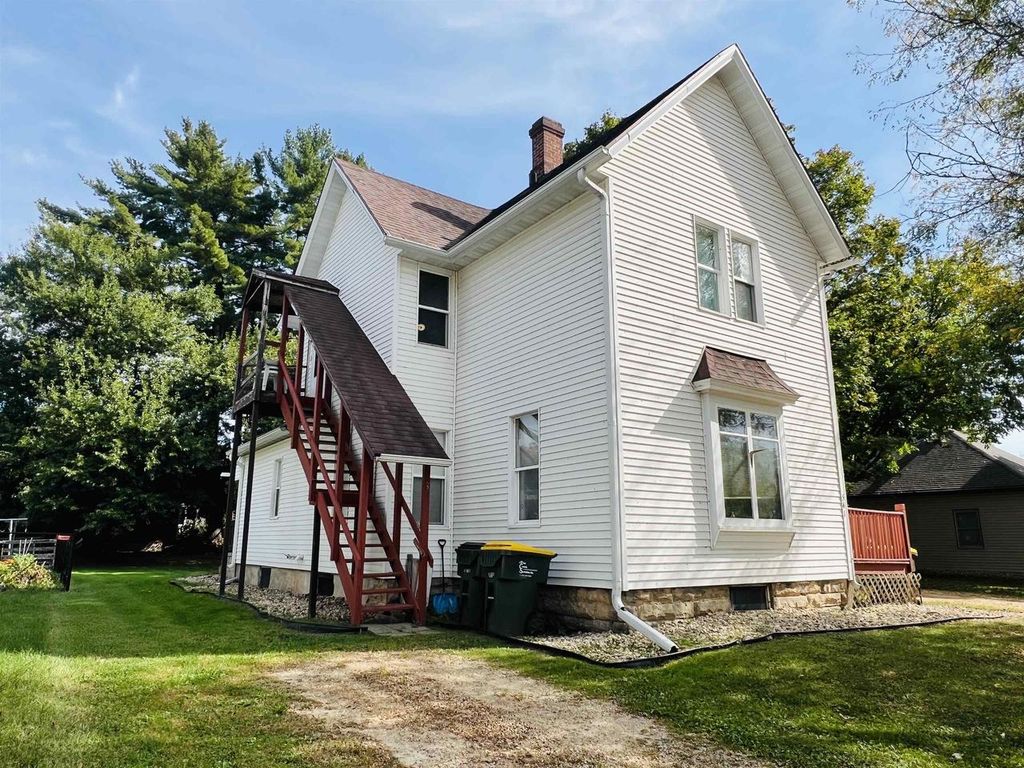 Photo of 541 N Main STREET, Richland Center, WI 53581 (MLS # 2011082)