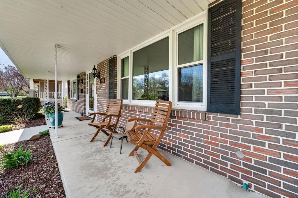 Photo of 2110 Sheridan DRIVE, Madison, WI 53704 (MLS # 2022408)