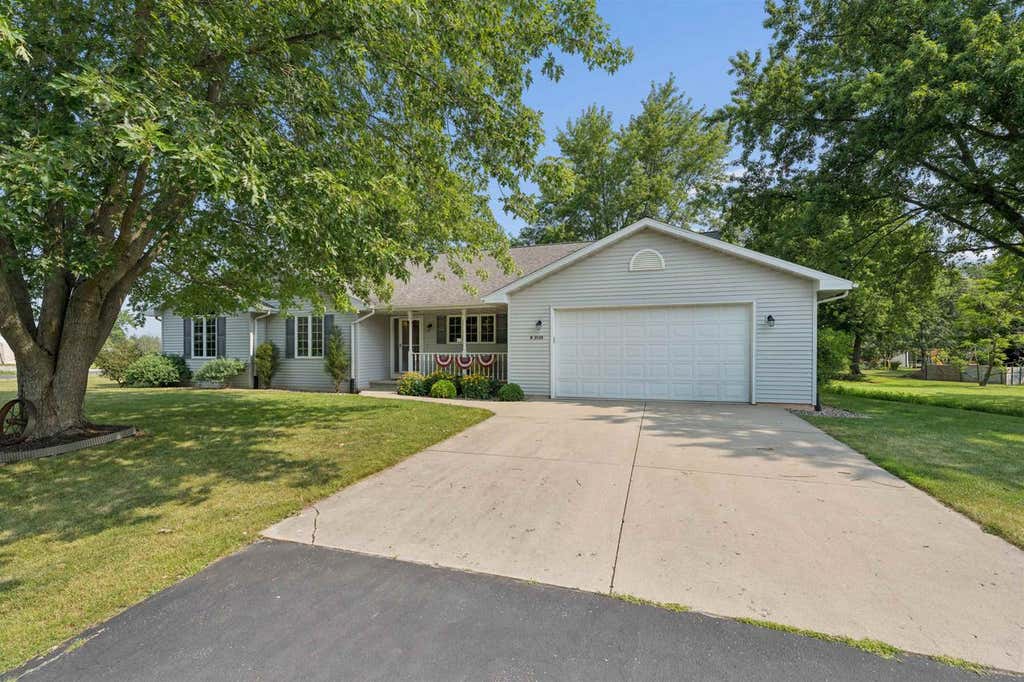 Photo of W2128 Campground ROAD, Brillion, WI 54110 (MLS # 50330197)
