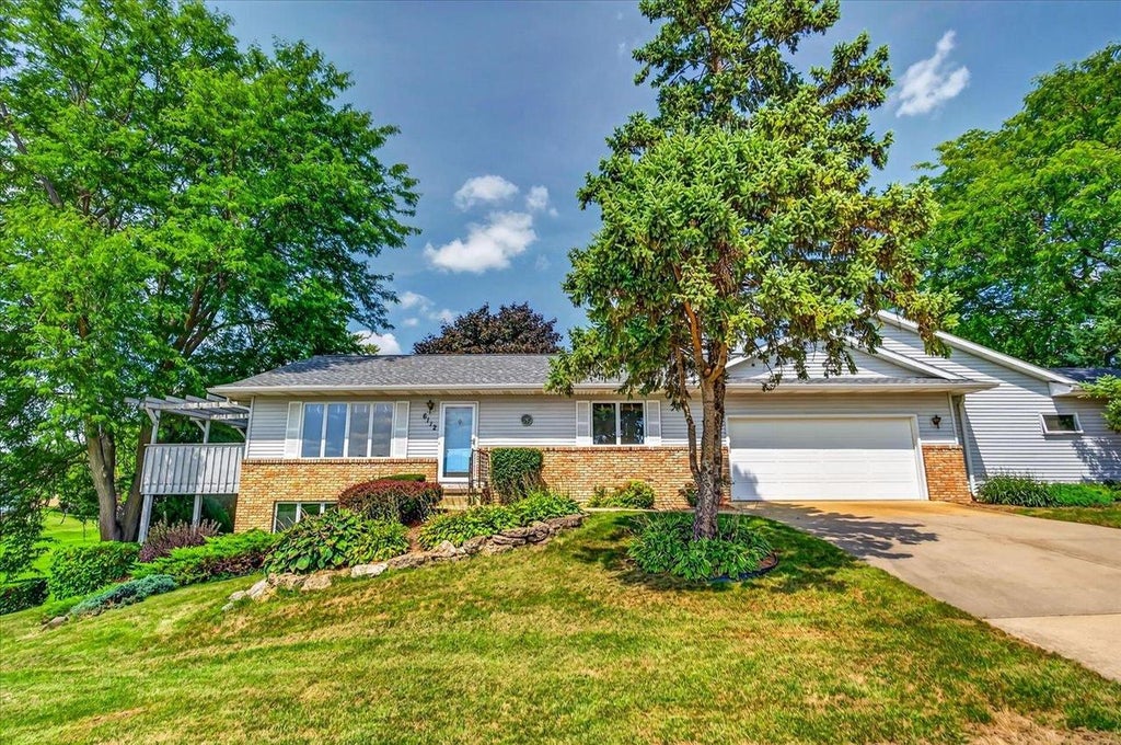 Photo of 6112 Woodland DRIVE #1, Waunakee, WI 53597 (MLS # 2031511)