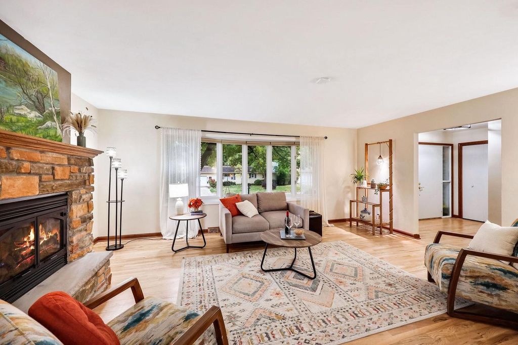 Photo of 4310 Kenwood STREET, Madison, WI 53704 (MLS # 2010215)