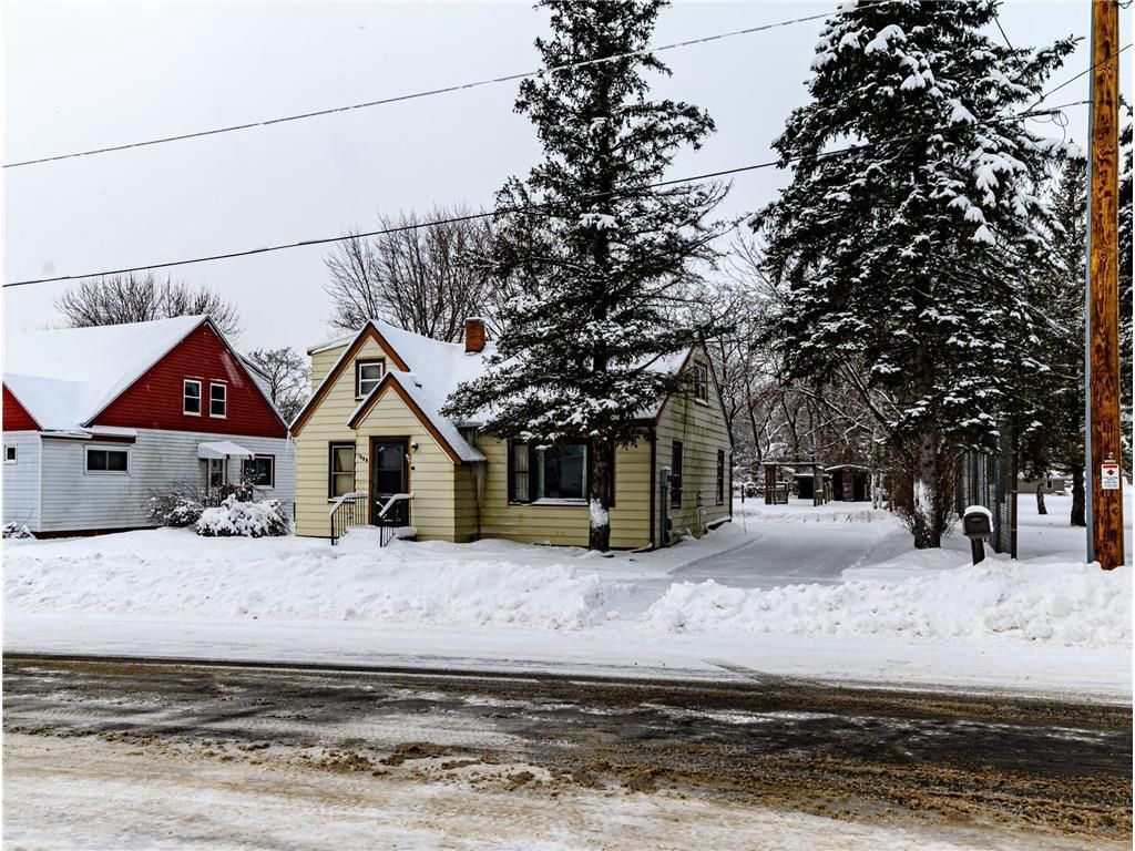 Photo of 1520 9th STREET, Eau Claire, WI 54703 (MLS # 7003109)