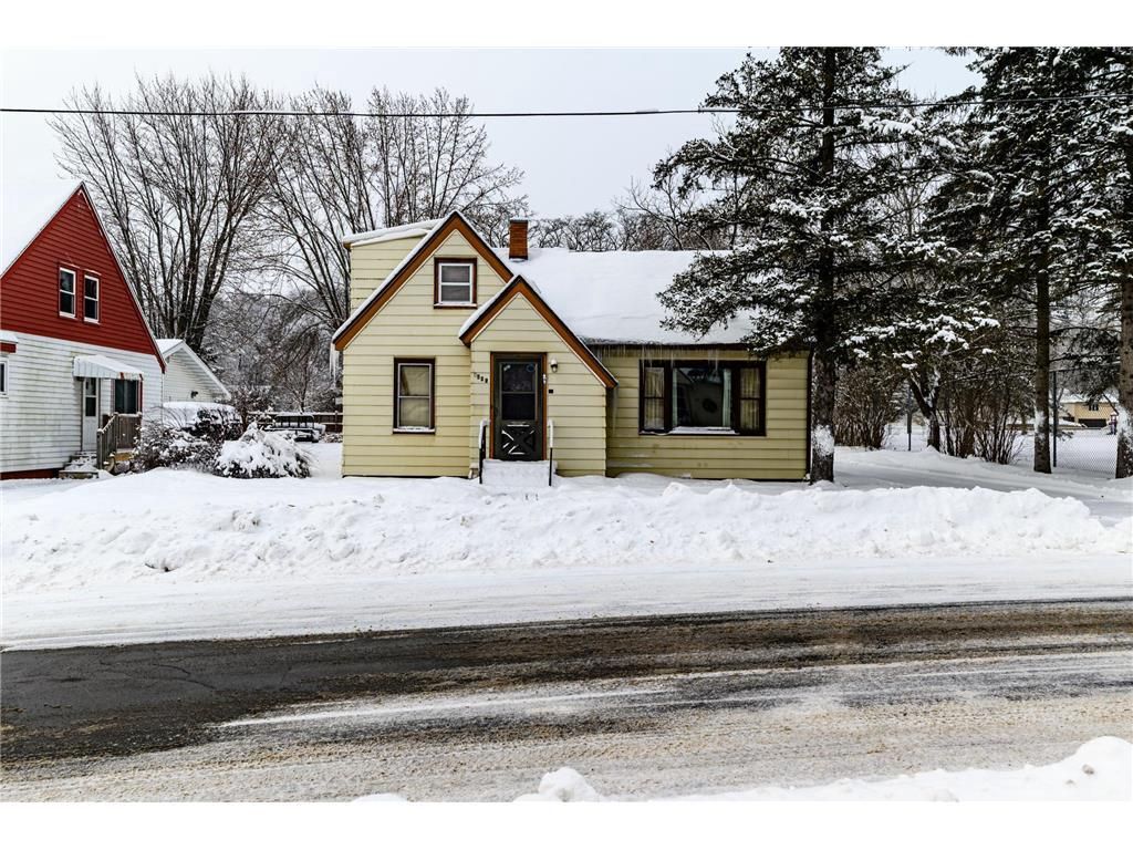 Photo of 1520 9th STREET, Eau Claire, WI 54703 (MLS # 7003109)