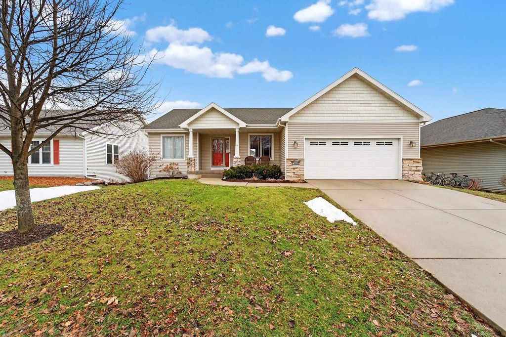 Photo of 3921 Ambleside DRIVE, Madison, WI 53719 (MLS # 2014764)