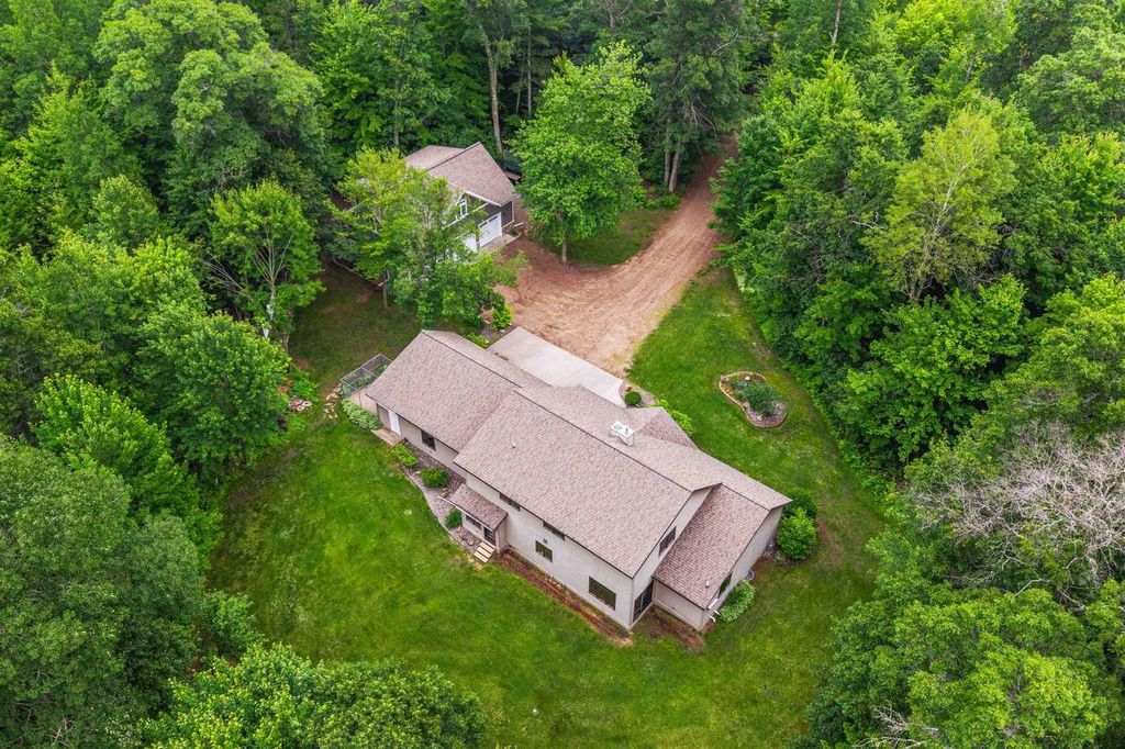 Photo of W5570 Lonn ROAD, Tomahawk, WI 54487 (MLS # 22603011)