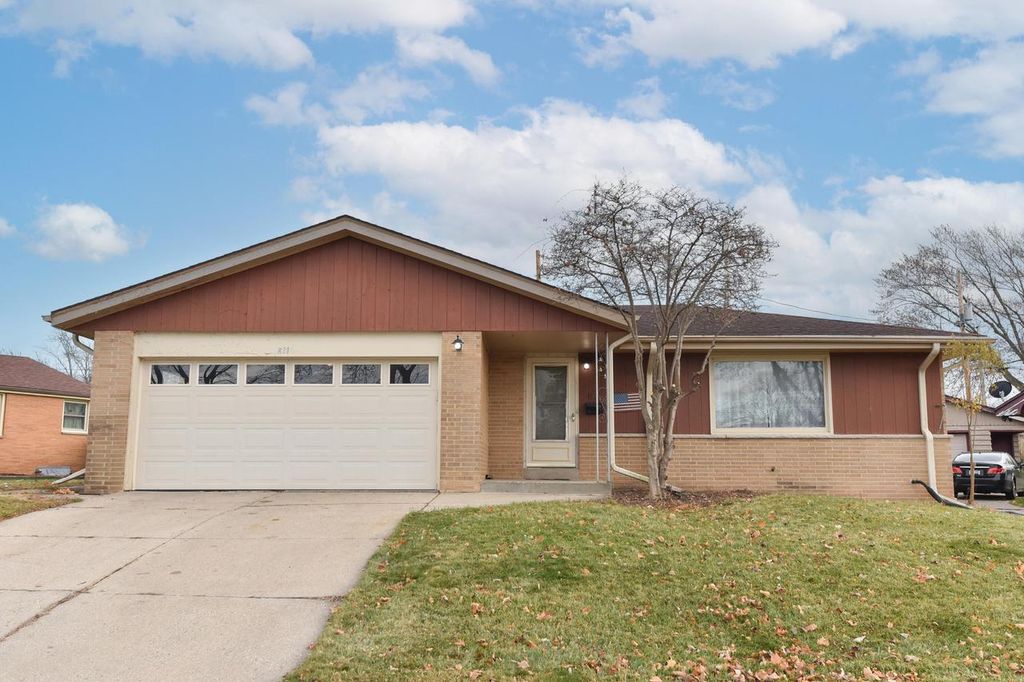 Photo of 8115 W Acacia STREET, Milwaukee, WI 53223 (MLS # 1943817)