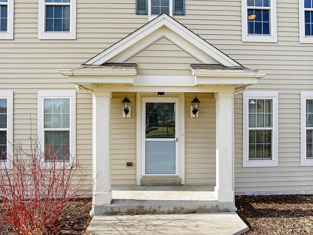 Photo of 706 Bridlewood LANE, Watertown, WI 53094 (MLS # 1946930)