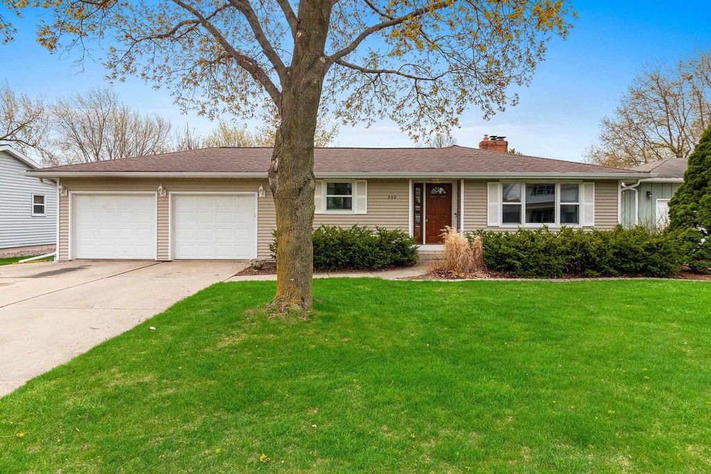 Photo of 640 Dauphin STREET, Green Bay, WI 54301 (MLS # 50324481)