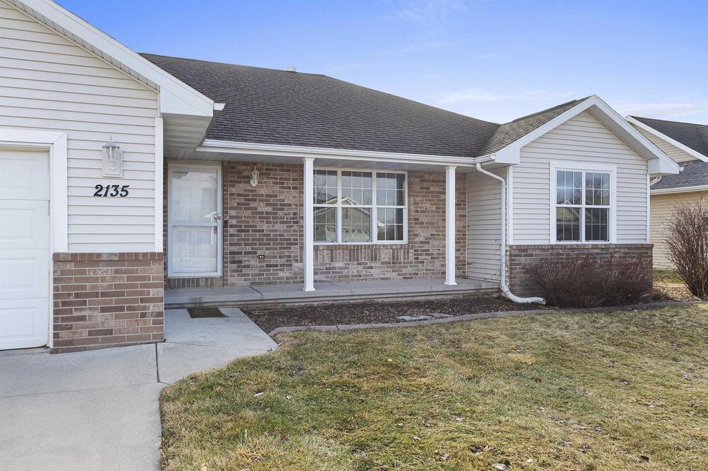 Photo of 2135 W Melcorn CIRCLE, De Pere, WI 54115 (MLS # 50321387)