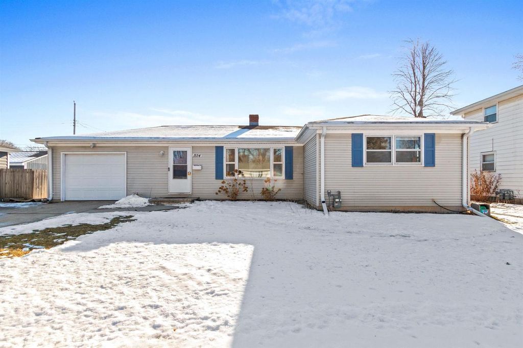 Photo of 1554 Charles STREET, Green Bay, WI 54302 (MLS # 50321062)