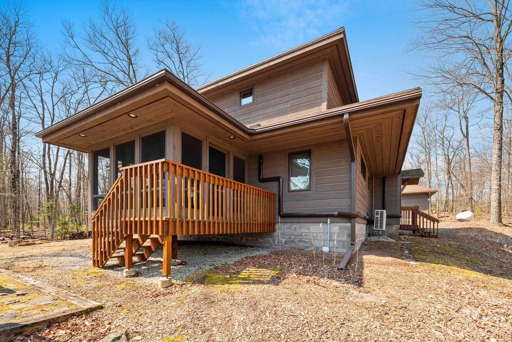 Photo of 6124 N Cave Point DRIVE, Sturgeon Bay, WI 54235 (MLS # 50325730)