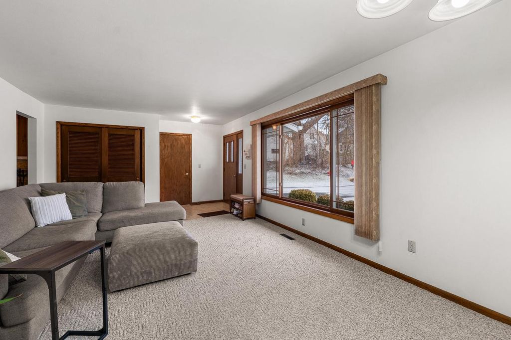 Photo of 812 Lynn STREET, Horicon, WI 53032 (MLS # 1947169)