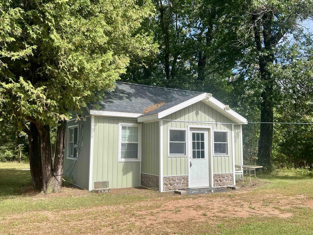 Photo of 2827 County Road Y, Stevens Point, WI 54482 (MLS # 22604555)