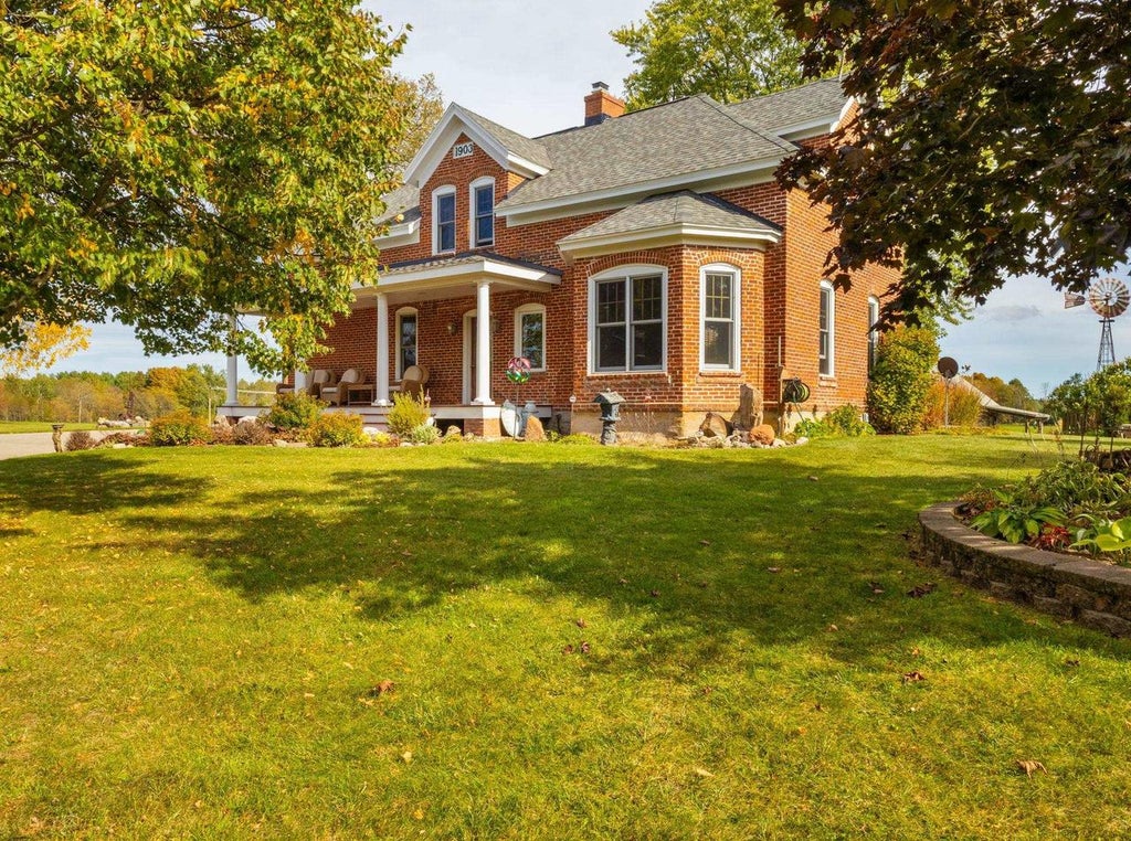 Photo of N6360 Twin Creek ROAD, Porterfield, WI 54159 (MLS # 50333790)