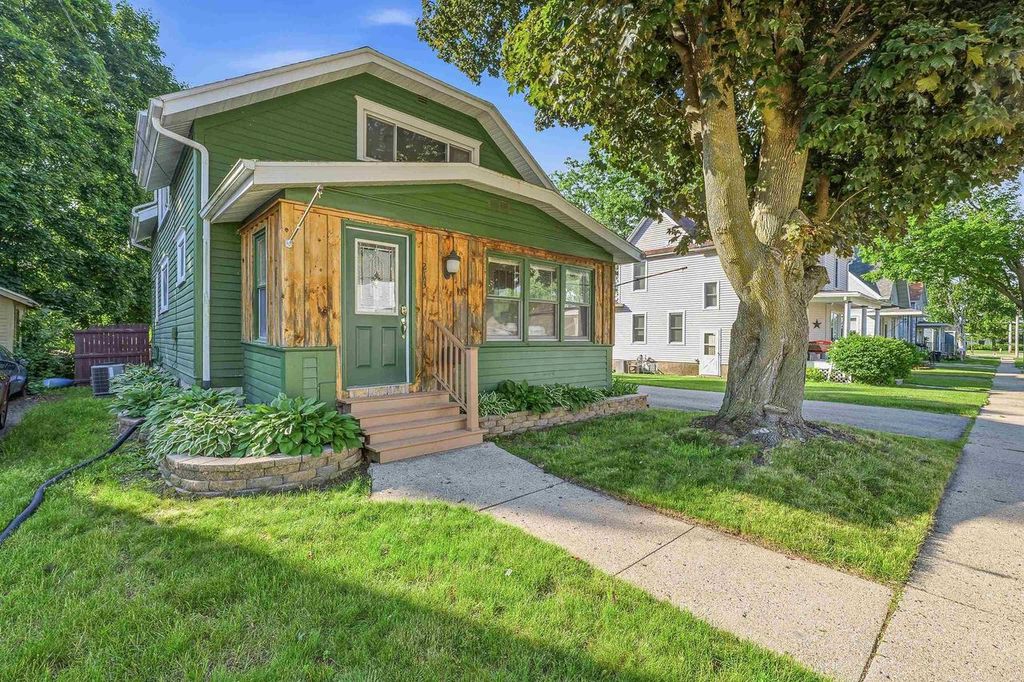 Photo of 213 Roller AVENUE, Beaver Dam, WI 53916 (MLS # 2025374)