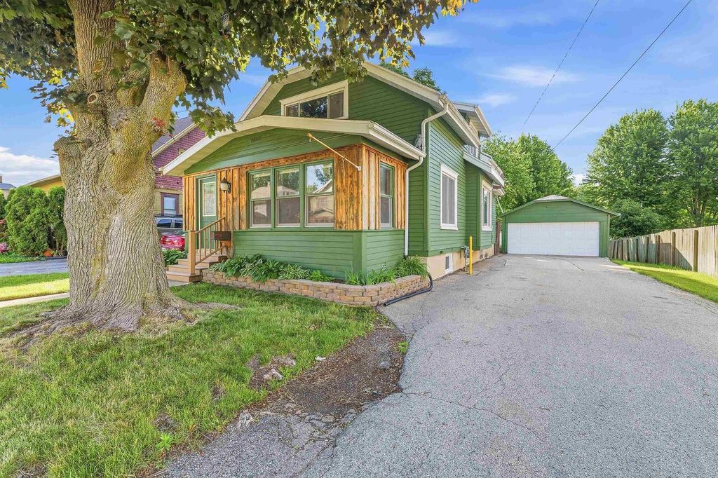Photo of 213 Roller AVENUE, Beaver Dam, WI 53916 (MLS # 2025374)