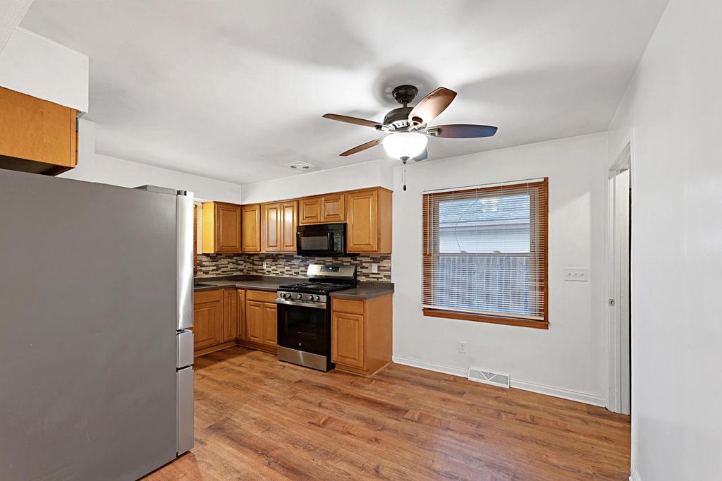 Photo of 6463 N 55th STREET, Milwaukee, WI 53223 (MLS # 1955588)