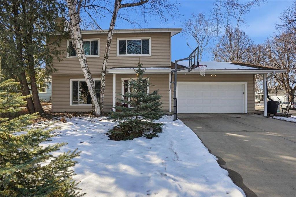 Photo of 2502 Sara ROAD, Madison, WI 53711 (MLS # 2015117)