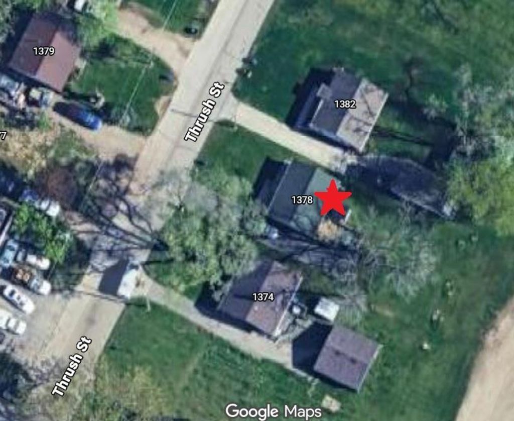 Photo of 1378 Thrush STREET, Green Bay, WI 54303 (MLS # 50319663)