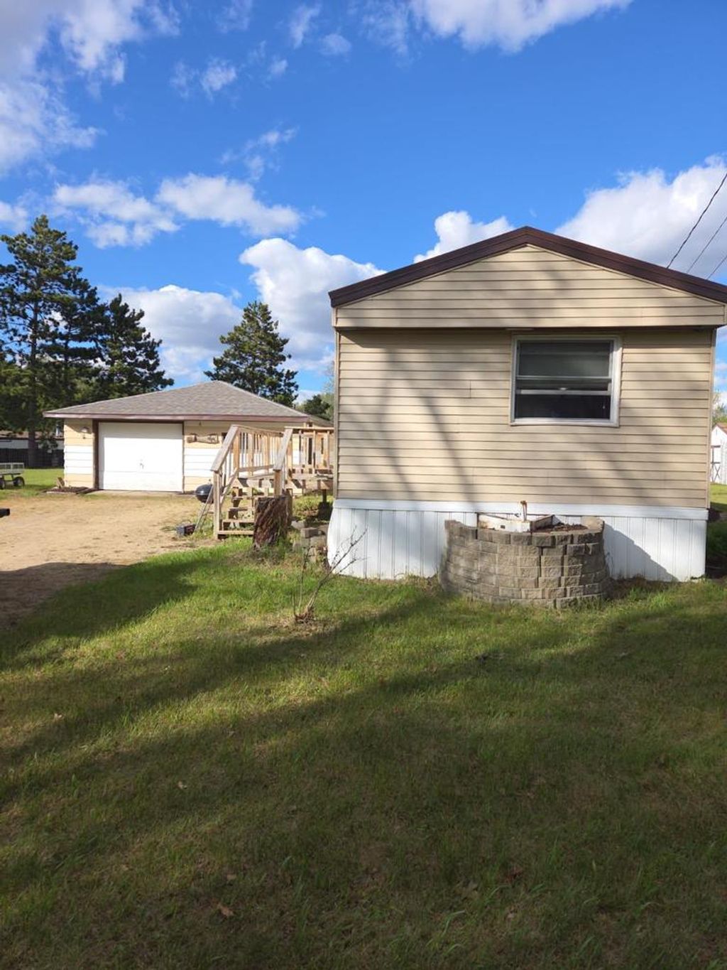 Photo of W5893 Oxbow TRAIL, Princeton, WI 54968 (MLS # 50325523)