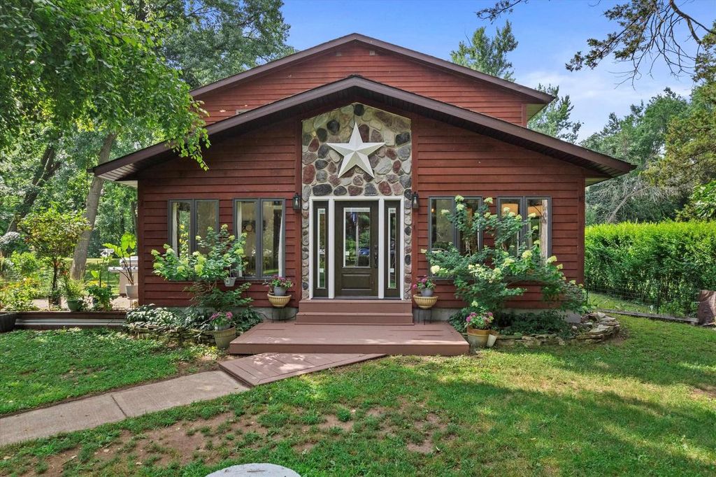 Photo of W12105 Jenicek ROAD, Portage, WI 53901 (MLS # 2009975)