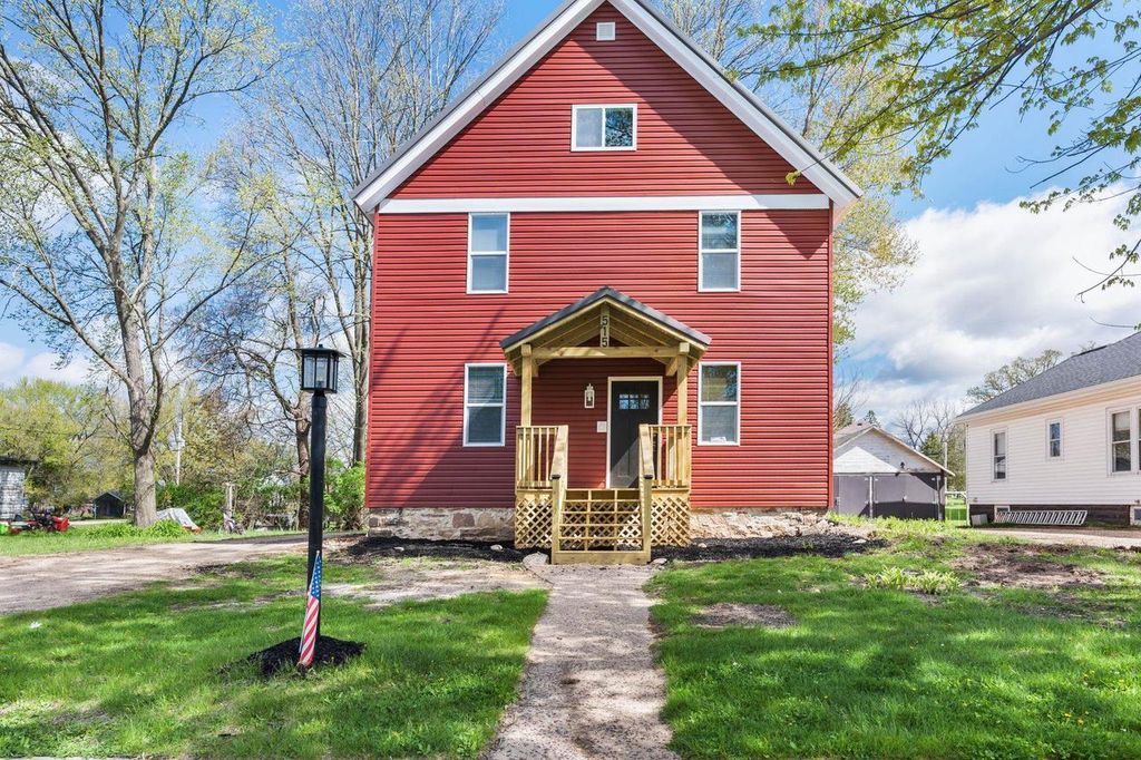 Photo of 515 Martin STREET, Mauston, WI 53948 (MLS # 2020358)