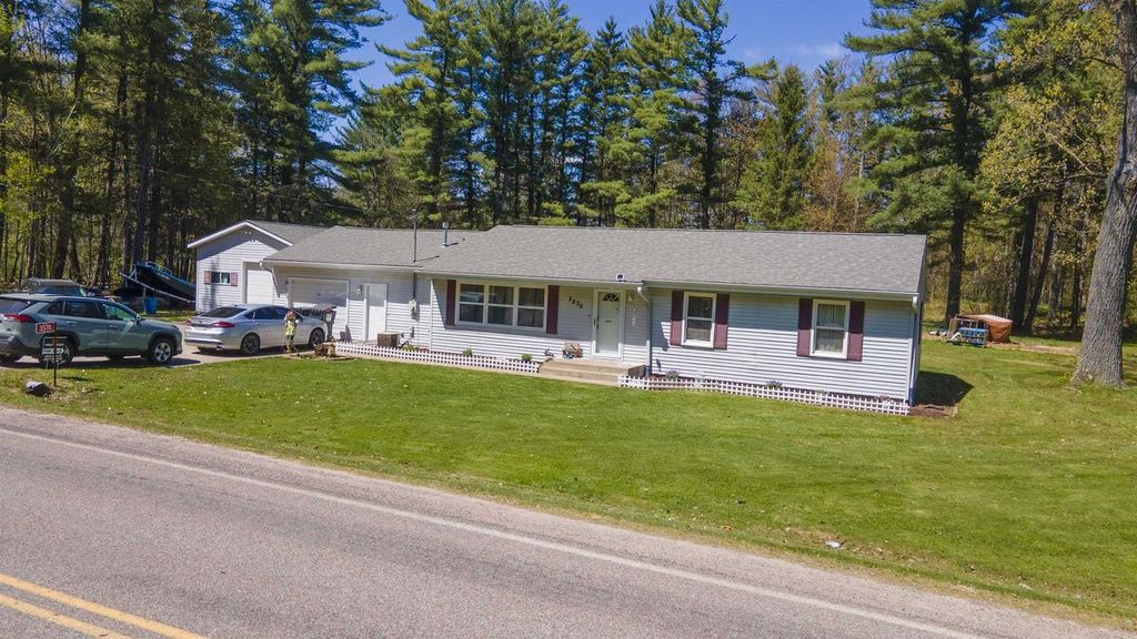 Photo of 3570 County Road Q, Wisconsin Rapids, WI 54495 (MLS # 2023068)