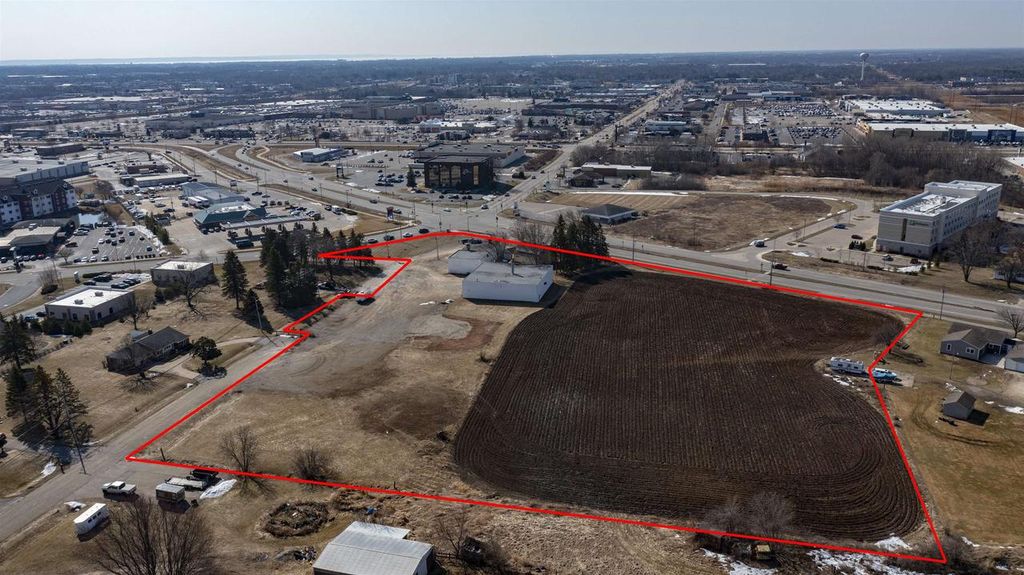 Photo of 1703 N Casaloma DRIVE, Appleton, WI 54913 (MLS # 50322907)