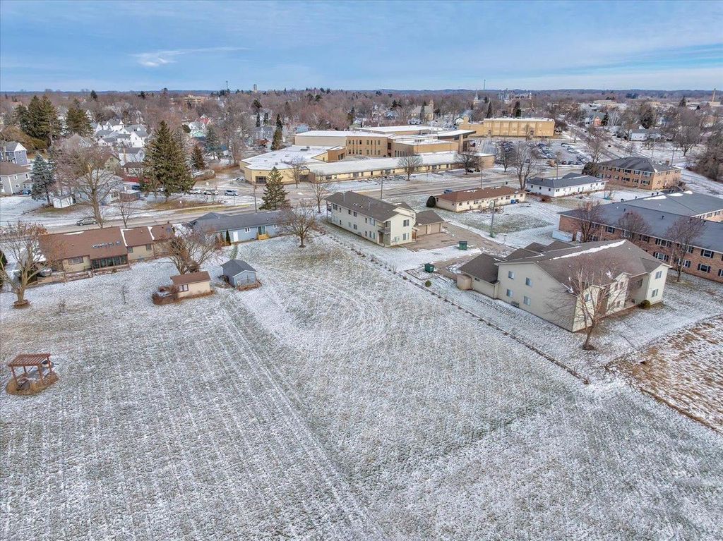 Photo of 309 Fuller STREET, Columbus, WI 53925 (MLS # 2015059)