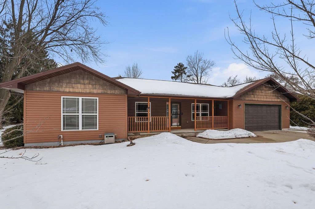 Photo of 3248 Lindbergh AVENUE, Stevens Point, WI 54481 (MLS # 22600146)