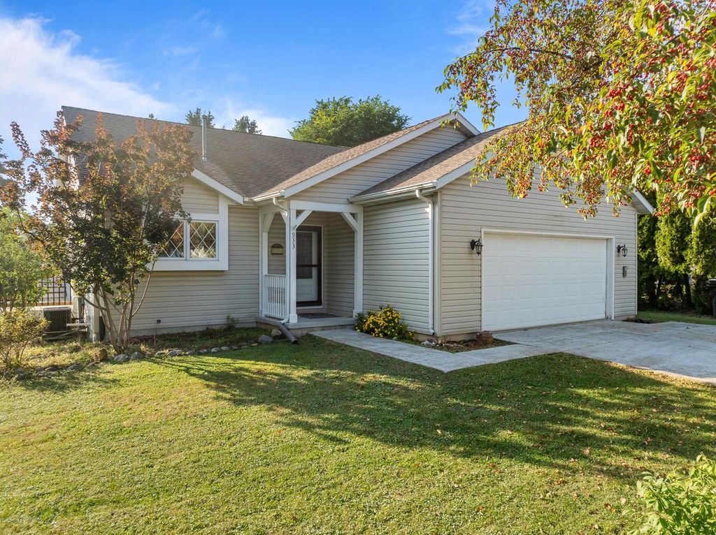 Photo of 933 Freeman STREET, Genoa City, WI 53128 (MLS # 1938040)