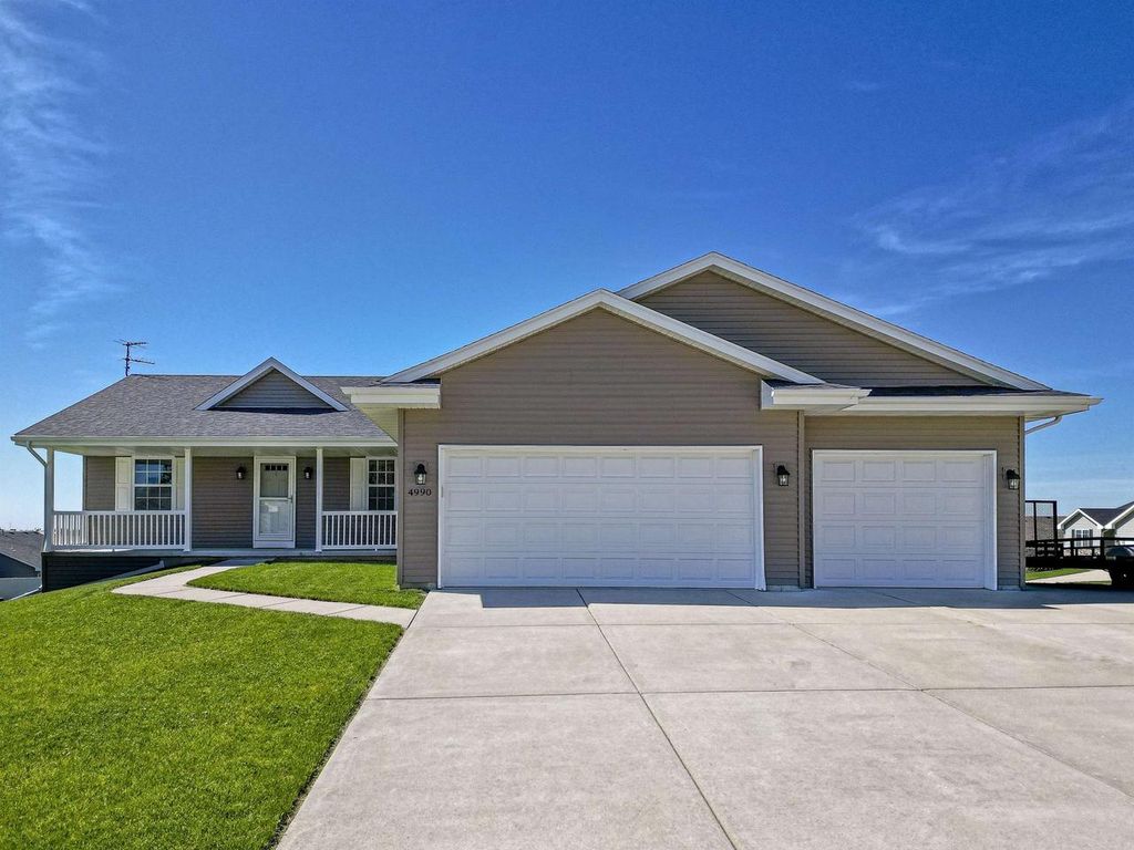 Photo of 4990 Glacier View DRIVE, Milton, WI 53563 (MLS # 2018809)