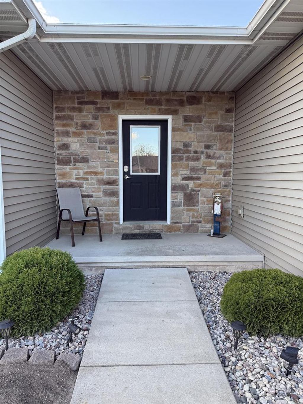 Photo of 1599 Redwing DRIVE, Neenah, WI 54956 (MLS # 50317627)