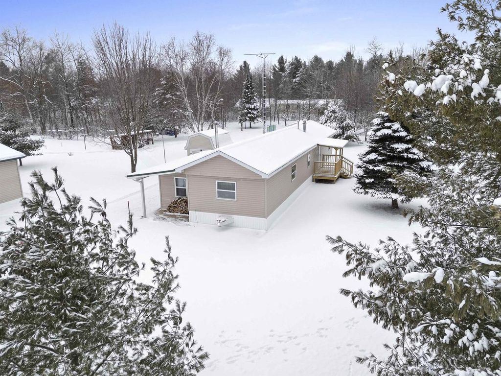 Photo of W10807 Neveln LANE, Crivitz, WI 54114 (MLS # 50319531)