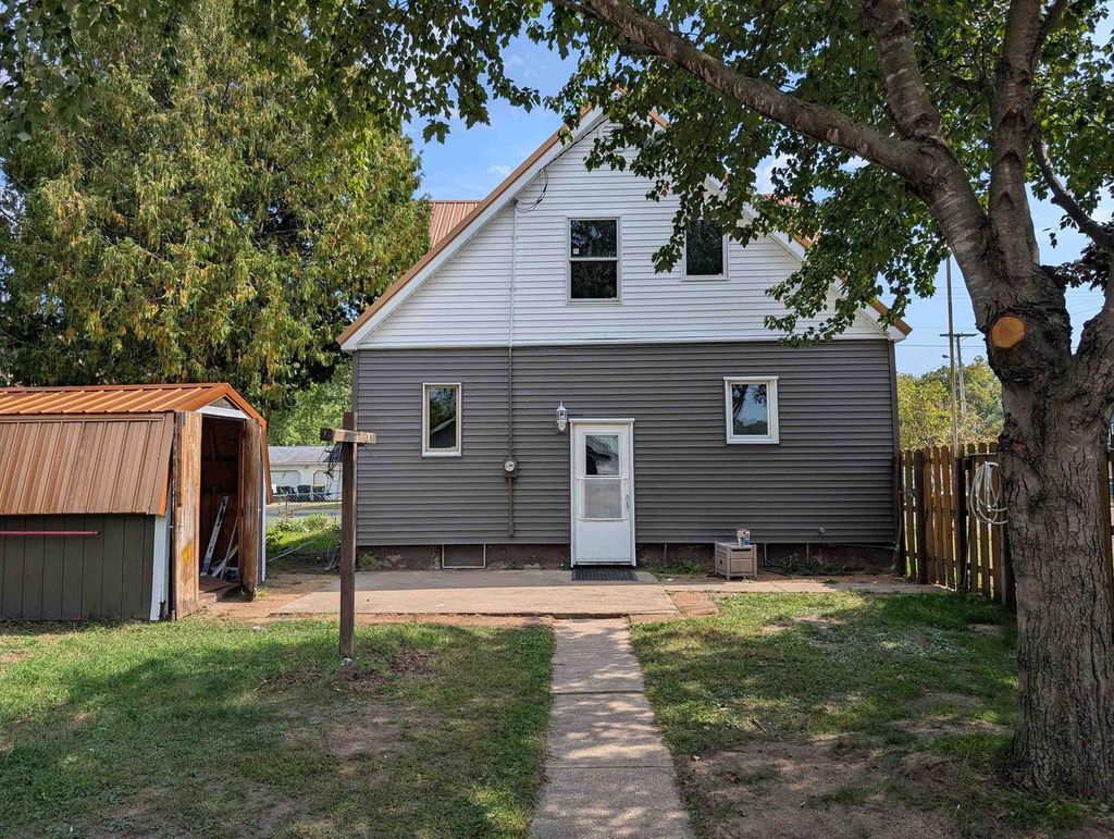 Photo of 320 Wisconsin AVENUE, Boscobel, WI 53805 (MLS # 2008806)