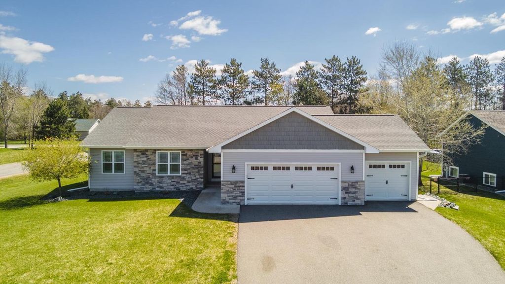 Photo of 2260 Sisken LANE, Kronenwetter, WI 54455 (MLS # 22601993)