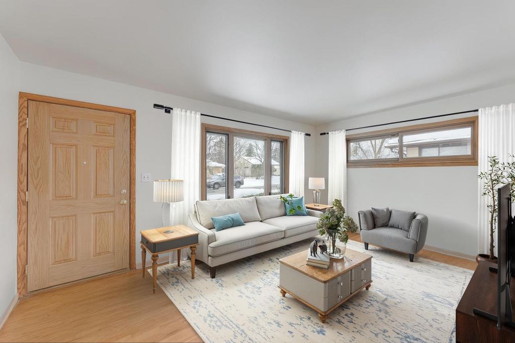 Photo of 8101 W Winfield AVENUE, Milwaukee, WI 53218 (MLS # 1945051)