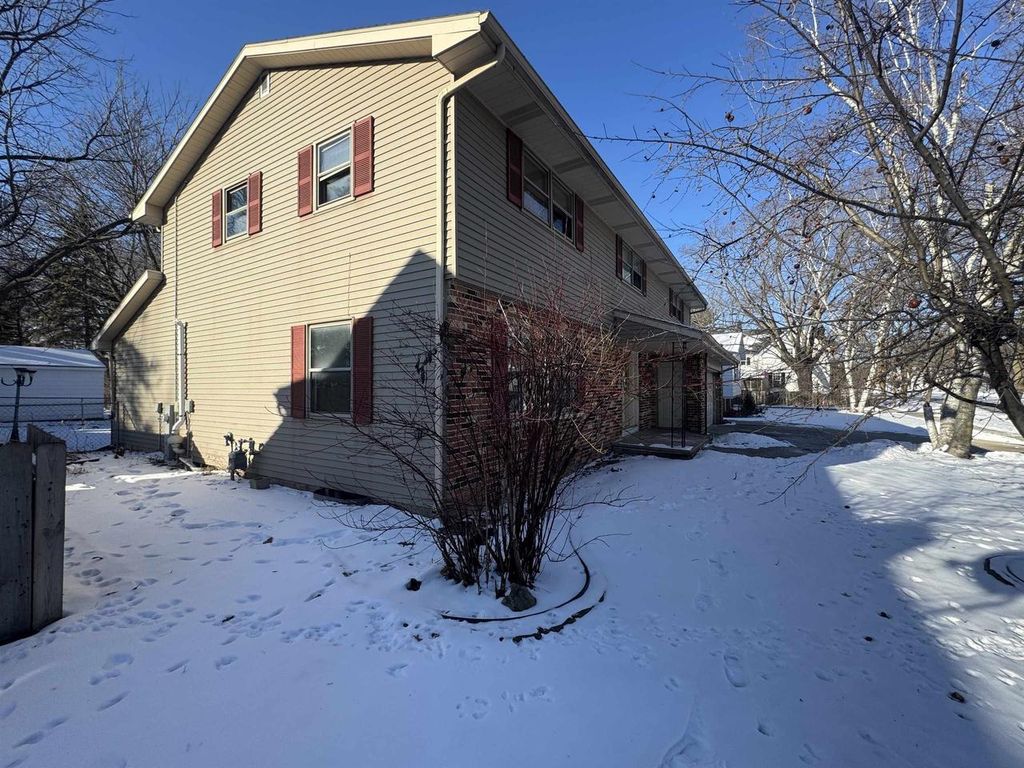 Photo of 816 Ridgeway BOULEVARD, De Pere, WI 54115 (MLS # 50320376)