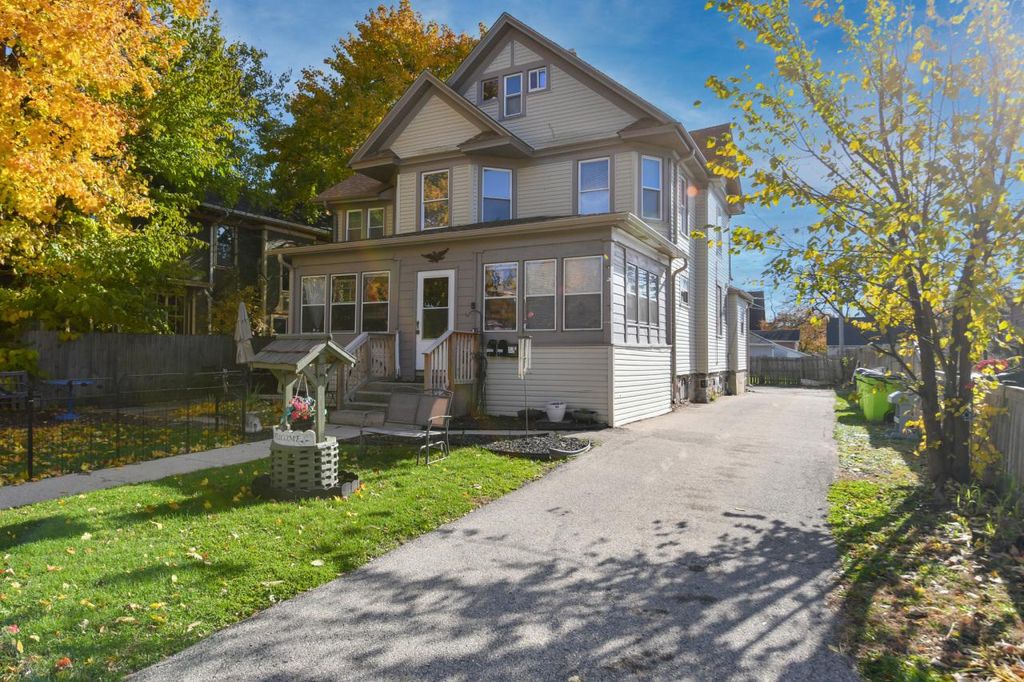 Photo of 516 E Walworth AVENUE, Delavan, WI 53115 (MLS # 1942423)