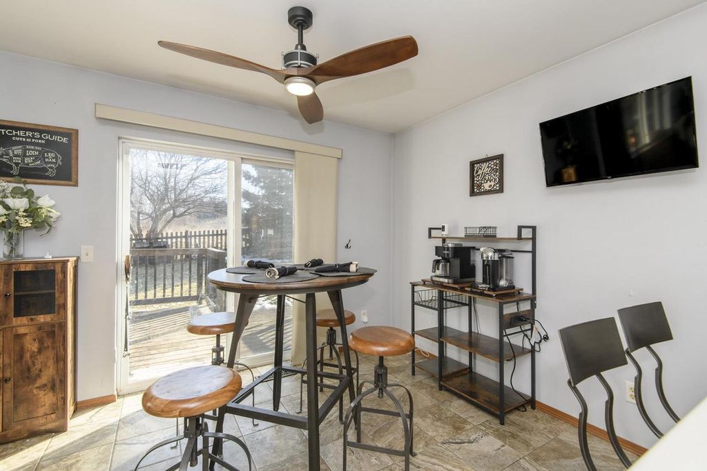 Photo of 543 Goldenrod CIRCLE, Verona, WI 53593 (MLS # 2016515)