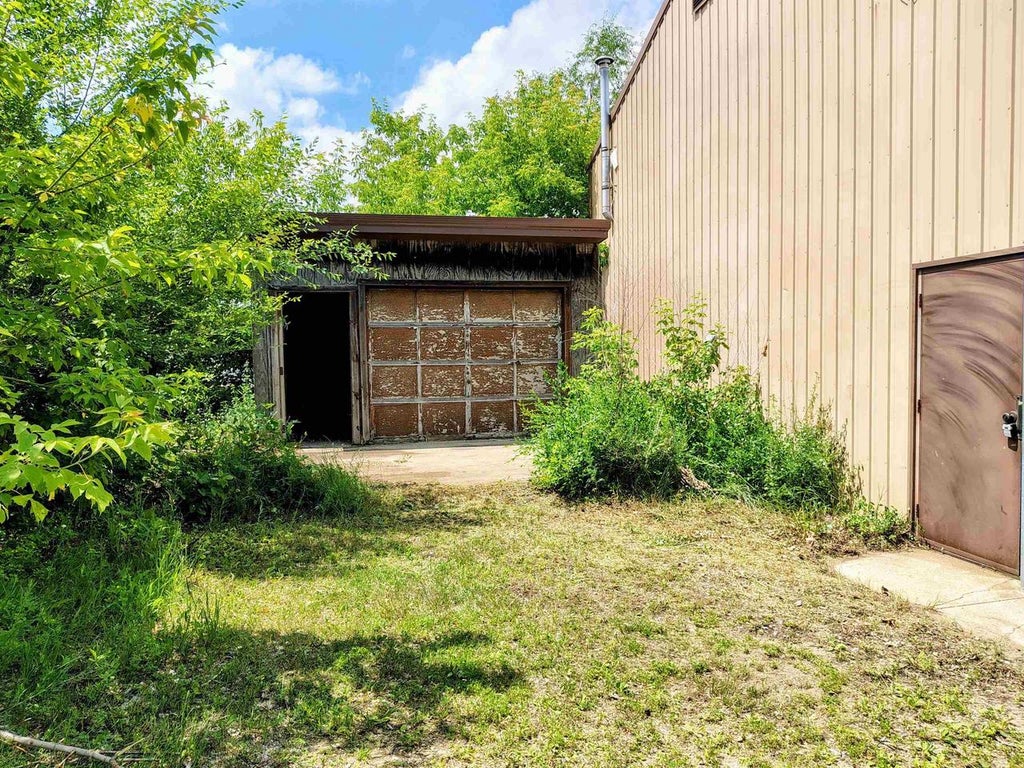 Photo of 123 N Foster STREET, Hancock, WI 54943 (MLS # 22603084)