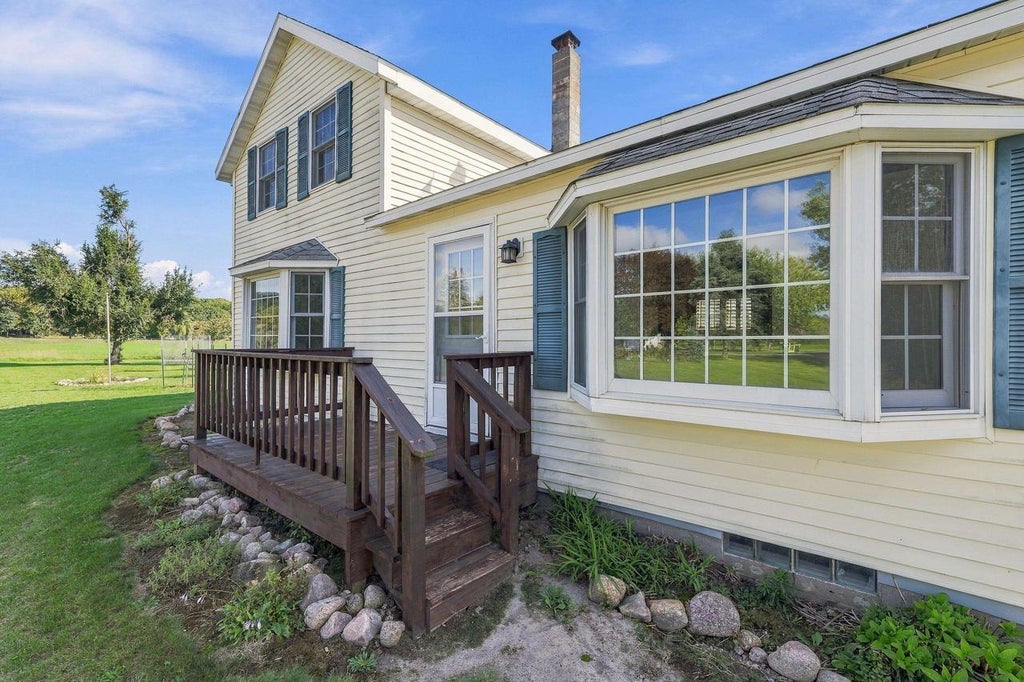Photo of N8218 County Road J, Iola, WI 54945 (MLS # 22604898)