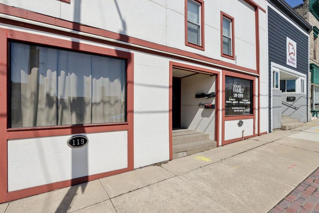 Photo of 119 E Racine STREET, Jefferson, WI 53549 (MLS # 1957714)