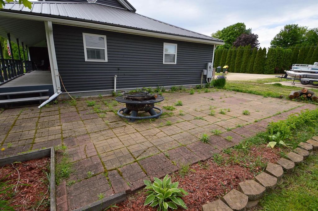Photo of 301 Superior STREET, Boscobel, WI 53805 (MLS # 2023969)