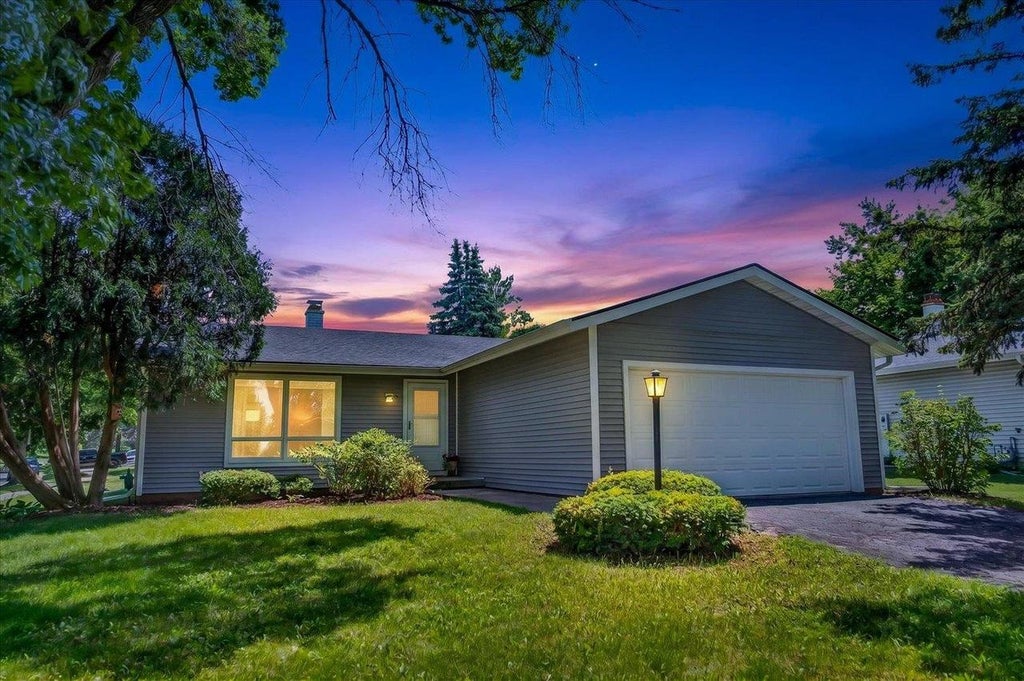 Photo of 3409 Old Gate ROAD, Madison, WI 53704 (MLS # 2025708)