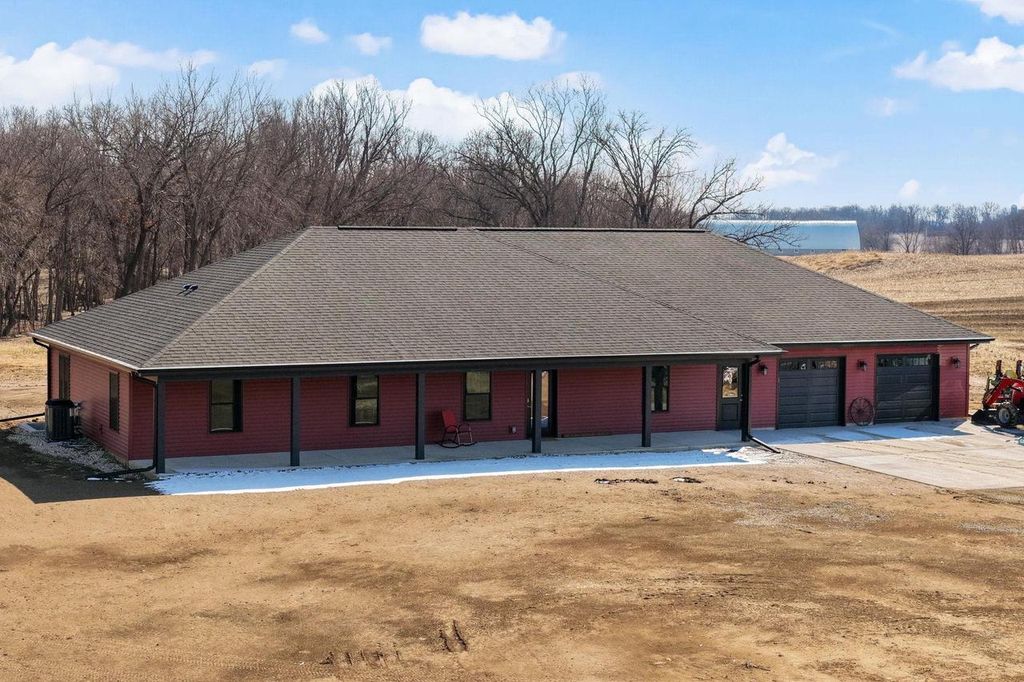 Photo of 11218 N Crocker ROAD, Brooklyn, WI 53521 (MLS # 2017508)